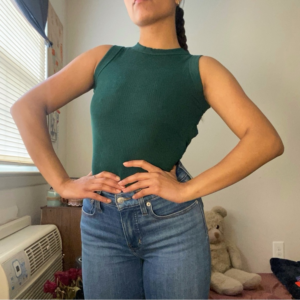 Madewell Crewneck Thong Bodysuit in Sleekhold